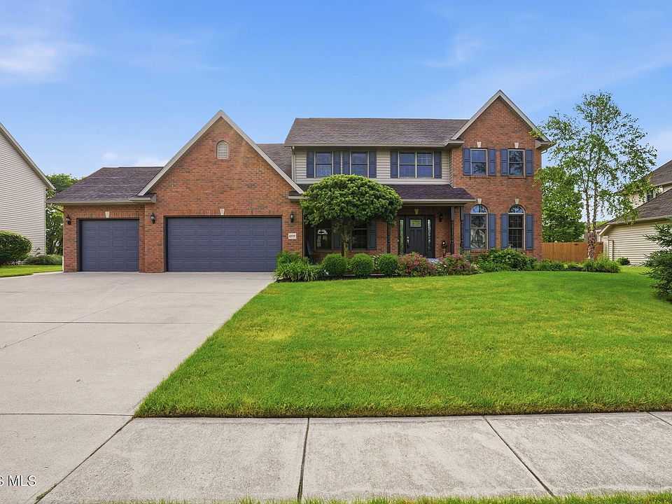 1st image of 8397 Arapaho Dr