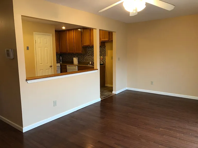 4220 Birchwood Ct — Photo 21