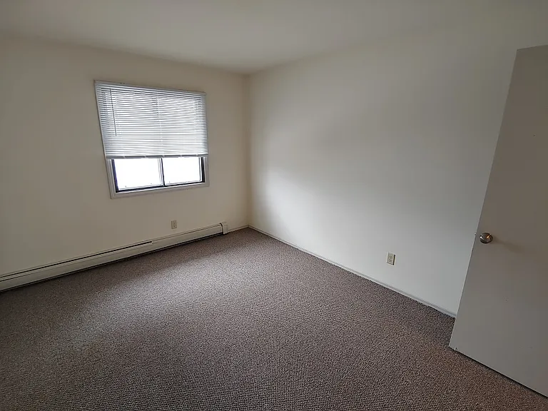 Heritage Apartments — Photo 49