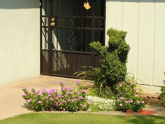 4th image of 4664 N Lorna Ave