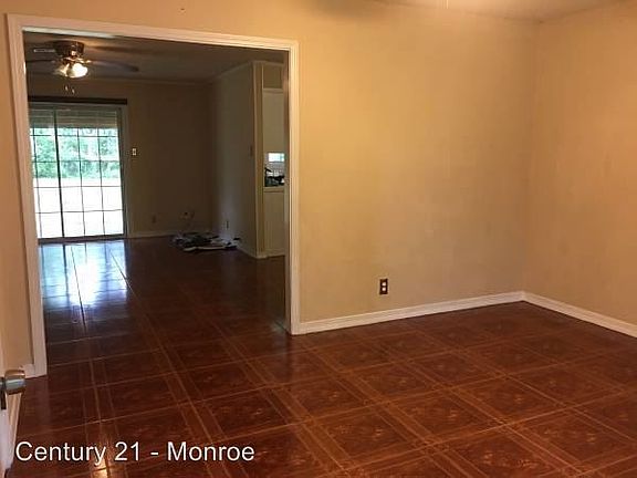 4th image of 89 Birchwood Dr #2