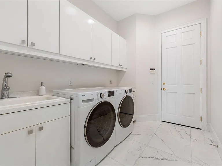 9701 Lake Isleworth Ct — Photo 33