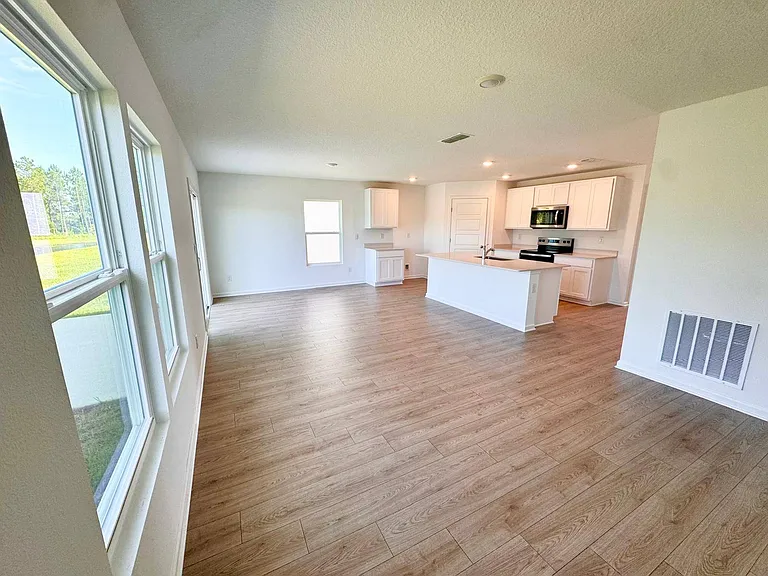 34 Sawdust Ln — Photo 8