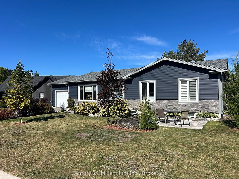 1st image of 85 Gordon Cres