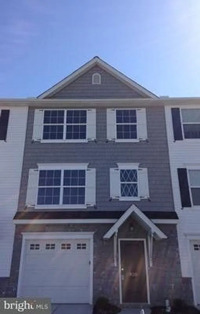 Beautiful Home in the Dallastown School District! — Photo 1