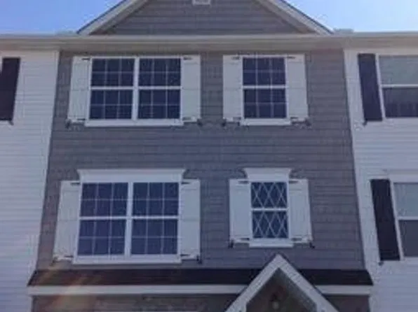 920 Lantern Ct, Red Lion, PA