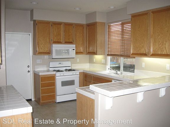 3rd image of 32530 Galatina St