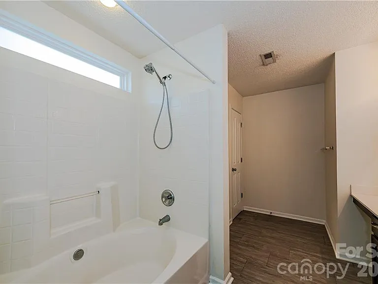 12819 Slade Castle Ct — Photo 20