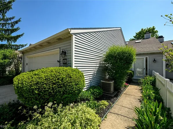 839 Sutton Pl, Akron, OH 44313