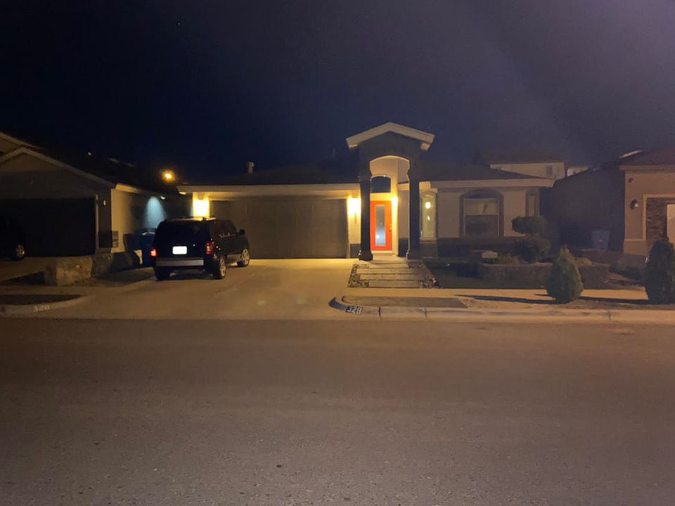 1st image of 328 S Halstead Dr