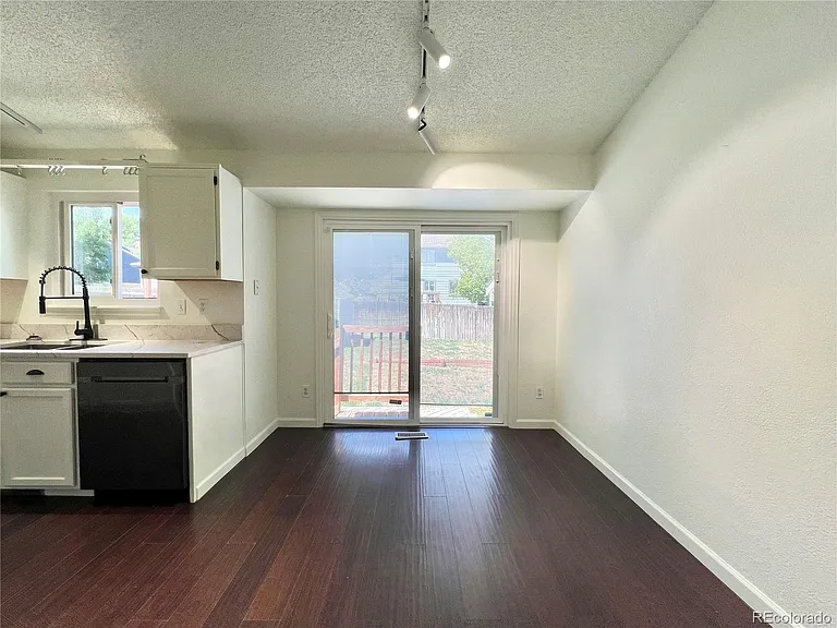 12267 Forest Way — Photo 7