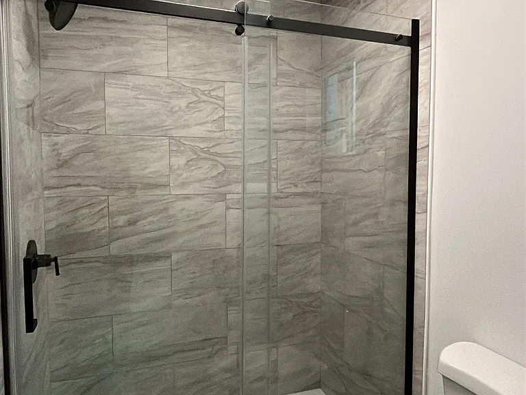 216 N Burlington Ave #3/4 — Photo 7