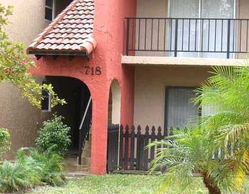 1st image of 718 SW 81st Ave