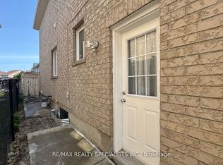 3 Lennon Trl #2, Brampton, ON L6Y 5P9