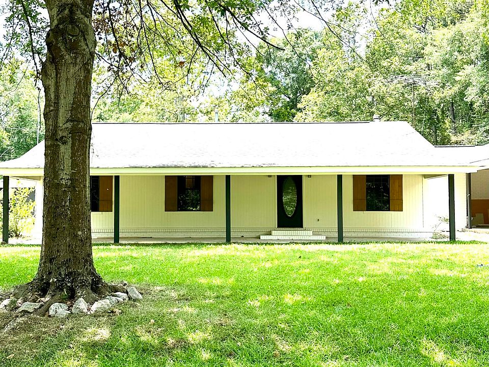1st image of 35 Oak Ridge Ln