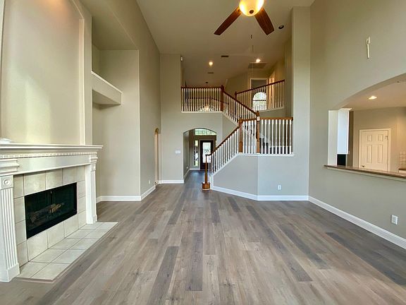 4th image of 4831 Zachary Ln
