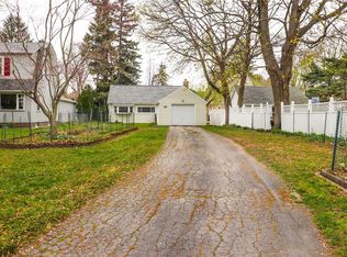 172 Wildmere Rd, Rochester, NY 14617