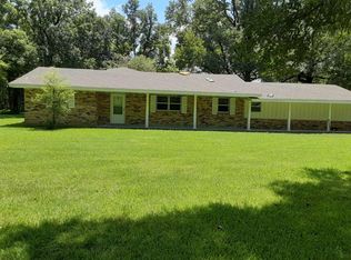 425 Self St, Vidor, TX 77662