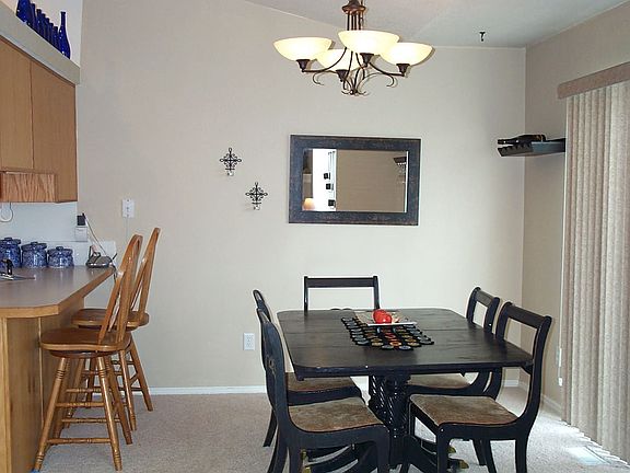 Sliding doors to patio off dining