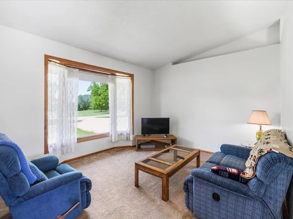 6136 Meridian Ave S, Montrose, MN 55363