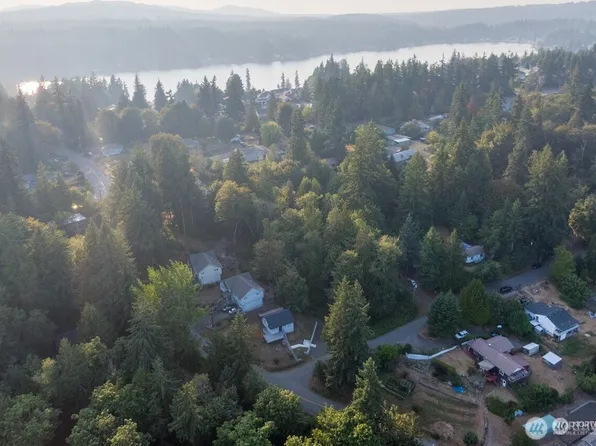 14 XX Price Road, Bremerton, WA 98312