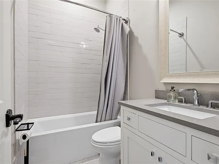 5965 Riverside Dr — Photo 30