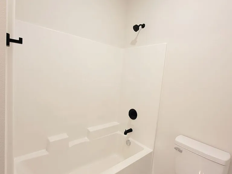 L0529 - Drummond Townhomes 2 — Photo 34
