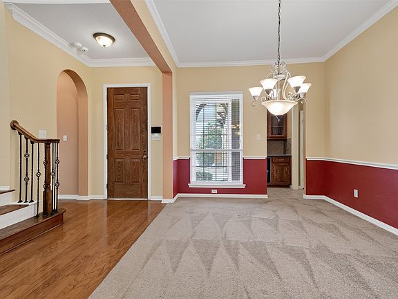 4th image of 6421 Field Crest Ln