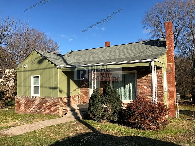 507 Lowdermilk St — Photo 1