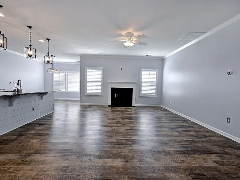 515 Clements Mill Trce — Photo 15
