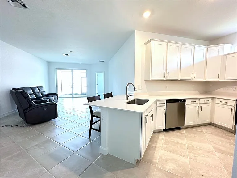 8225 Shore Lake Dr — Photo 3