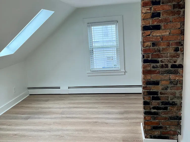 5 Cutts St #301 — Photo 1