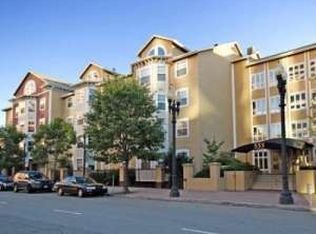 555 10th St APT 407, Oakland, CA 94607