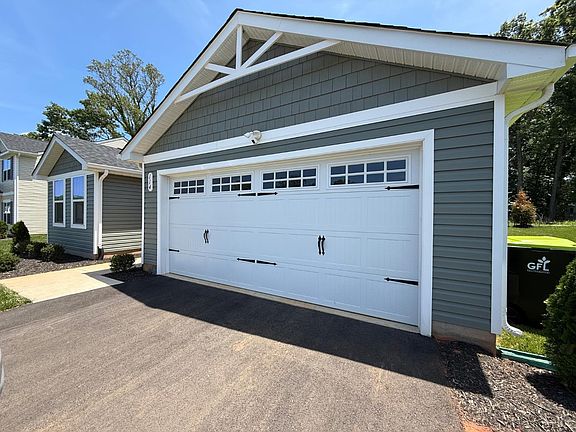 3rd image of 114 Levi Ln