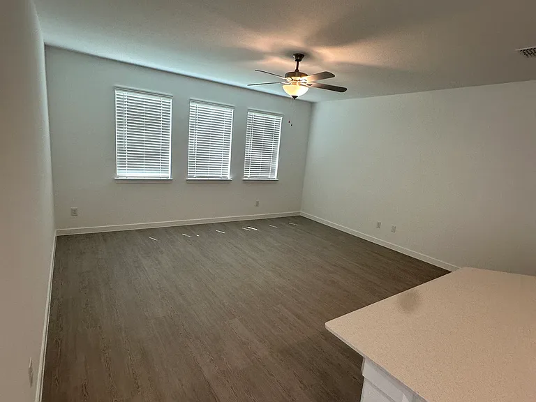 1521 Fearless Ln — Photo 6