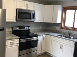 18 Airlie St APT 5, Worcester, MA 01606