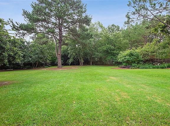4th image of 200 Kingsland Dr