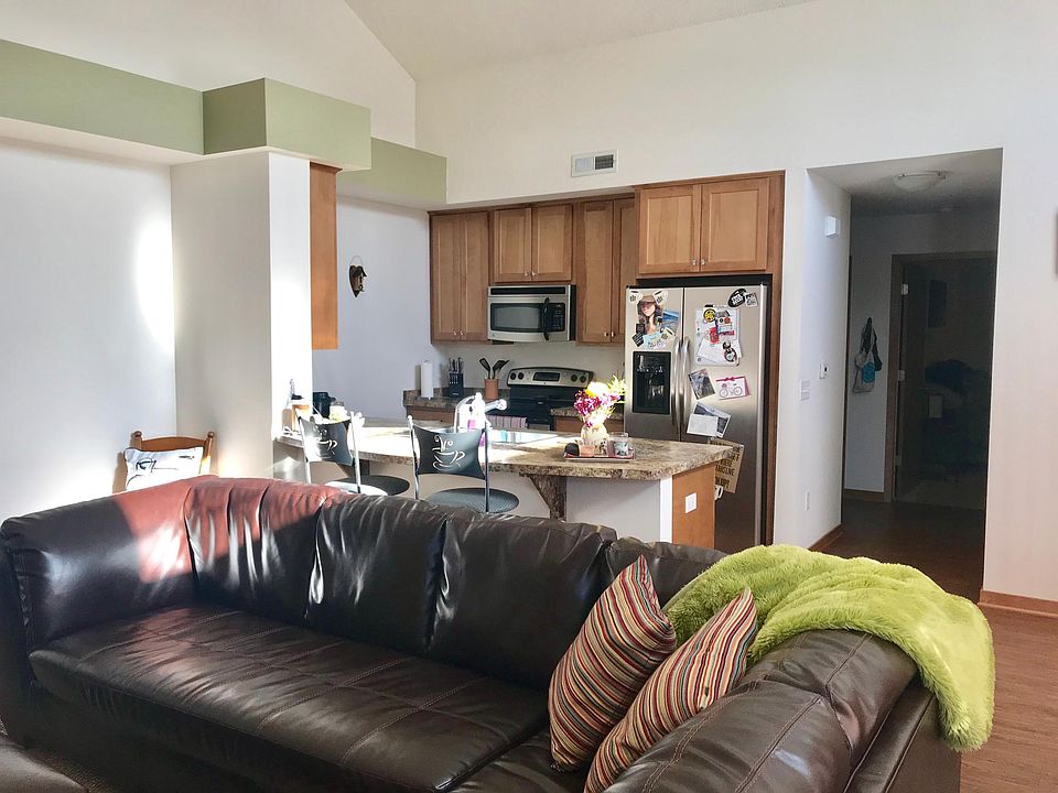 Living Room into kitchen