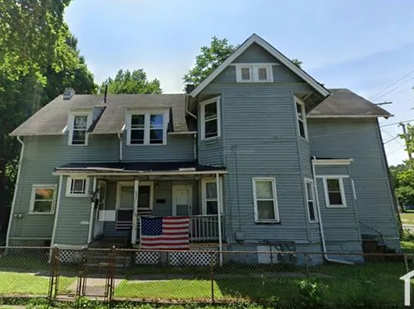 1377 E 66th St #2, Cleveland, OH 44103