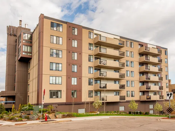 2800 W 44th St Unit 503, Minneapolis, MN 55410