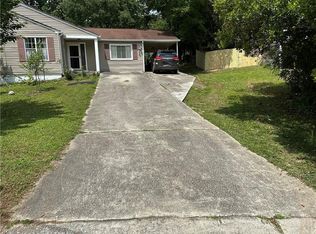 2371 Century Ln, Snellville, GA 30039