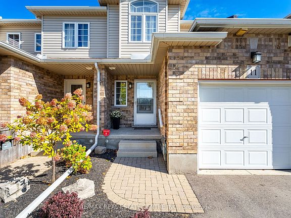 2nd image of 20 Shackleton Dr #11