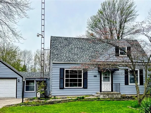 35888 Chestnut Ridge Rd, North Ridgeville, OH 44039