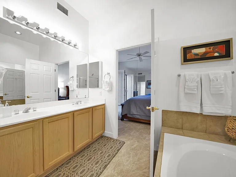 8270 N Hayden Rd #1019 — Photo 5