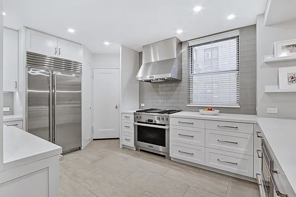 Sold by Compass | media 5