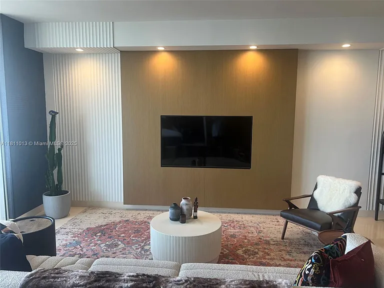 901 Brickell Key Blvd — Photo 3