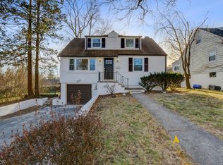 32 Sunnyside Rd, West Orange, NJ 07052