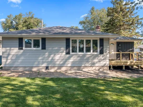 124 Minter Dr, Griffith, IN 46319