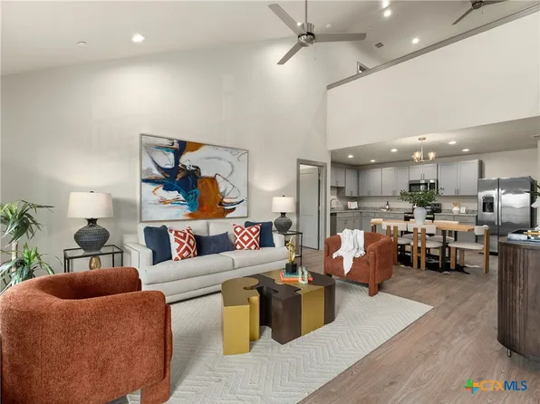1554 Gruene Rd #B-5, New Braunfels, TX 78130