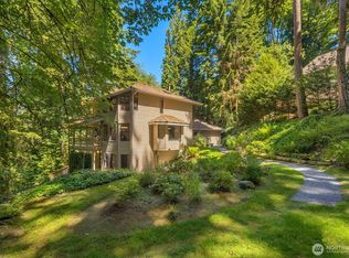4549 152nd Pl SE, Bellevue, WA